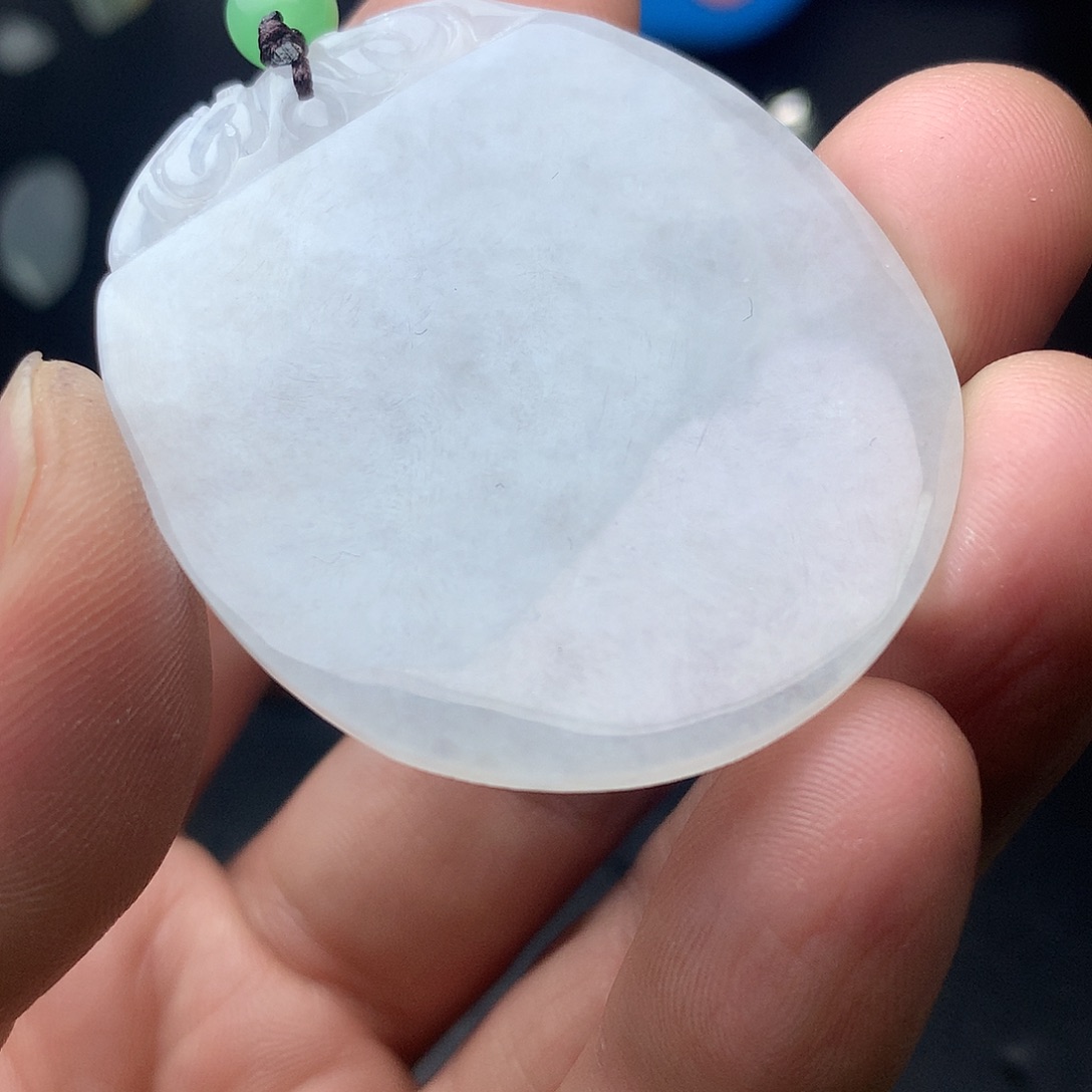 翡翠未镶嵌颈饰翡翠首饰和翡翠珠宝