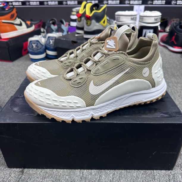 全新未使用 NIKE/耐克 44码 nike air zoom albis 竹子原盒