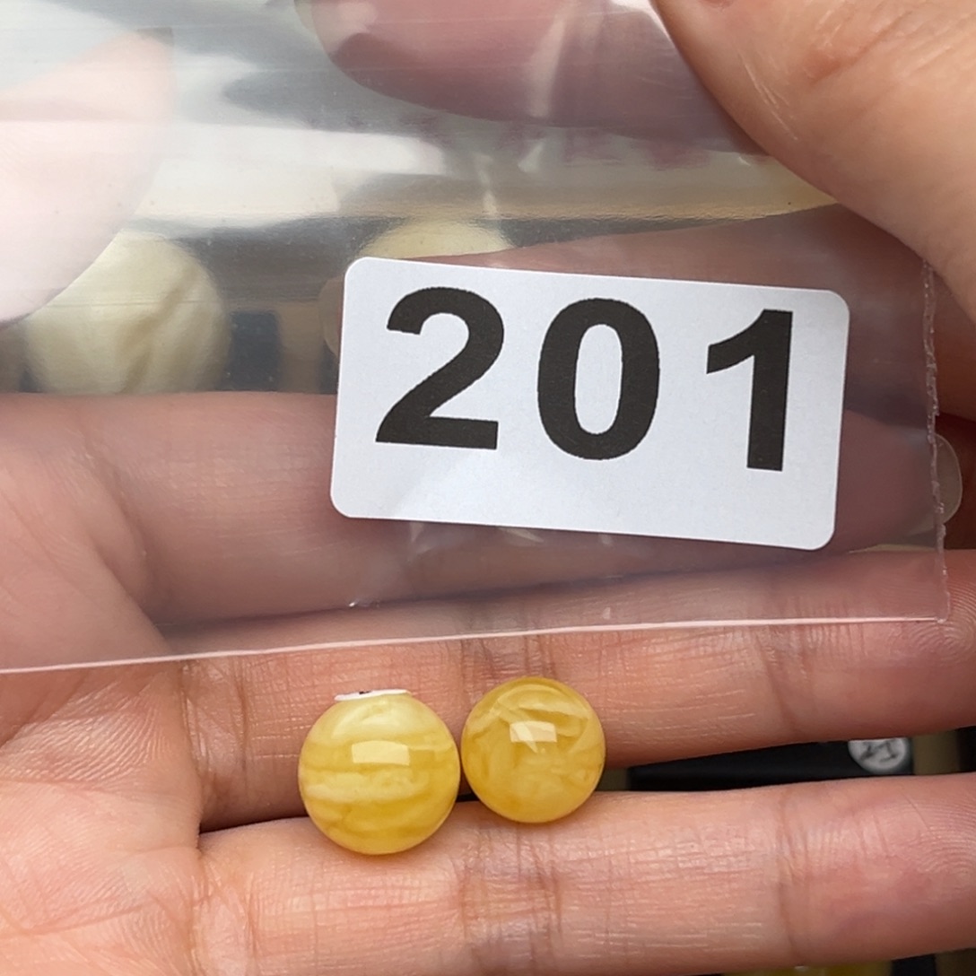 蜜蜡裸石未镶嵌M**k蜜蜡