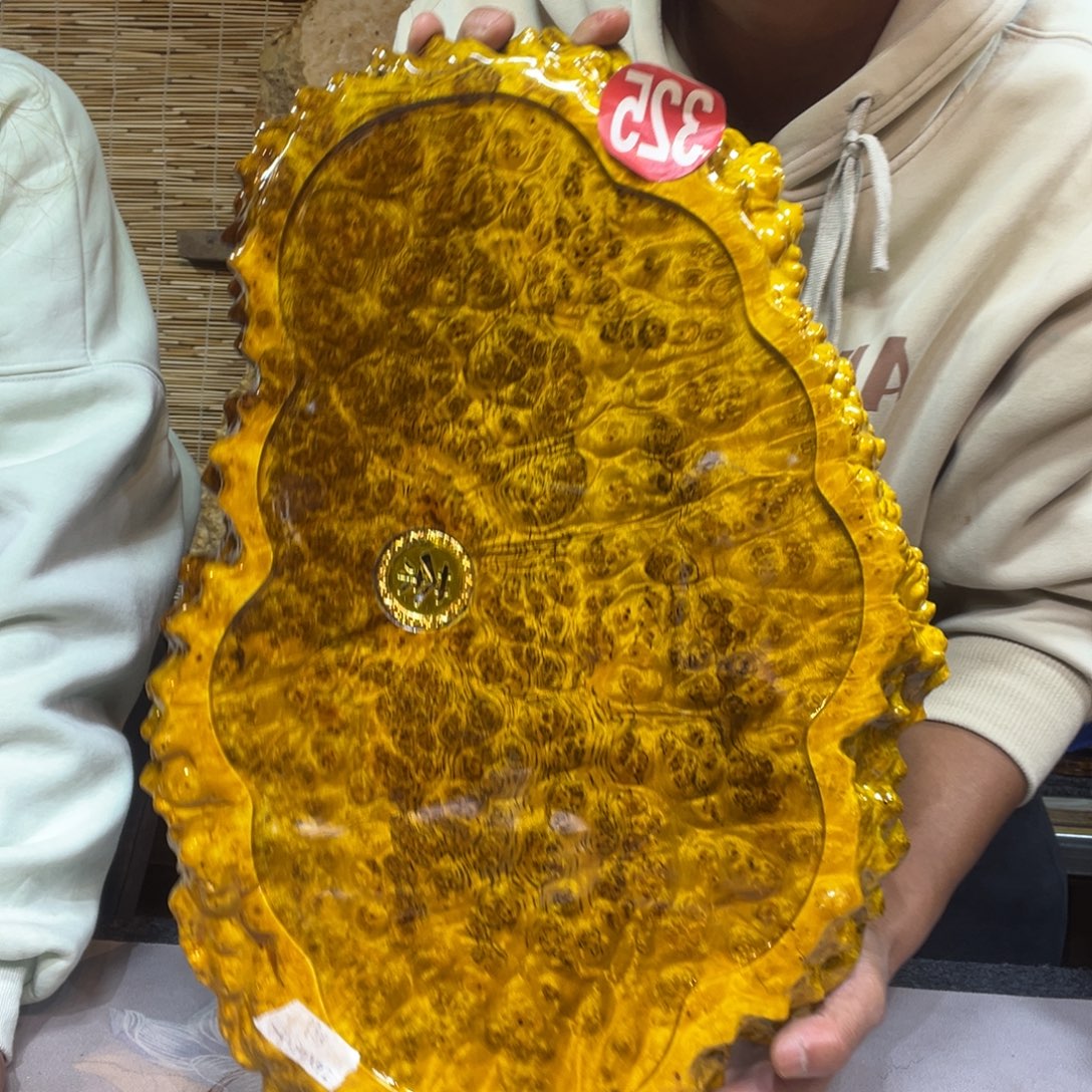 缅甸黄金樟全实木根雕茶盘
