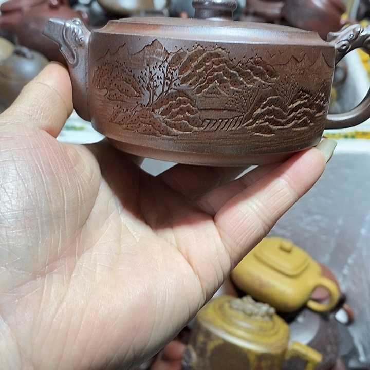 紫砂茶壶微瑕微笑