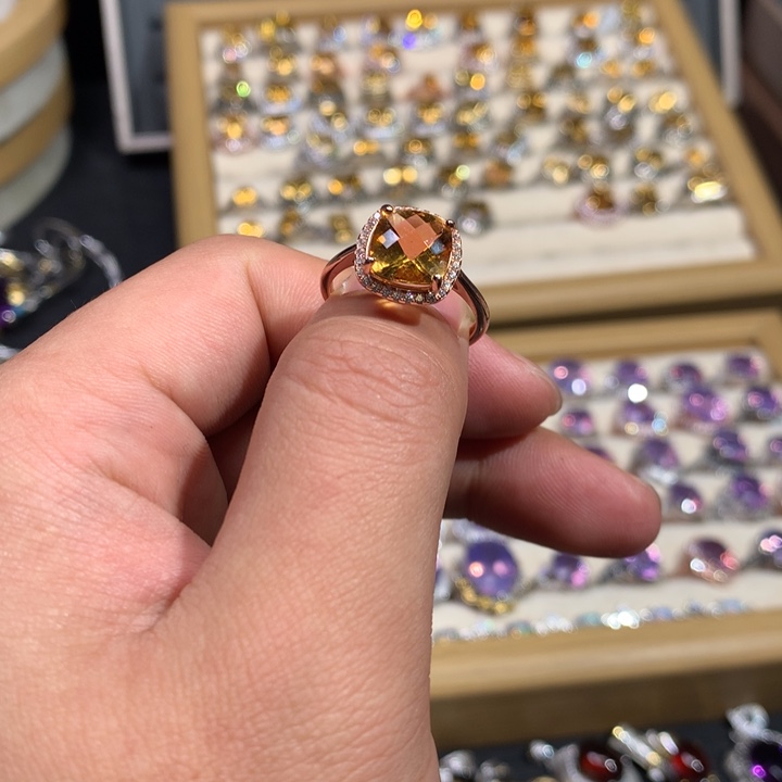 【闪购商品】水晶戒指银S925镶嵌戒指