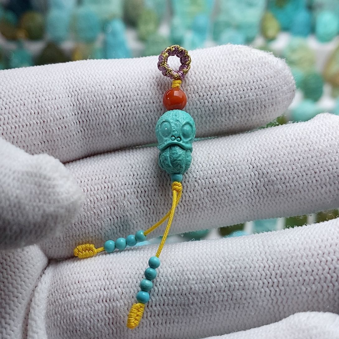 绿松石绿松石未镶嵌