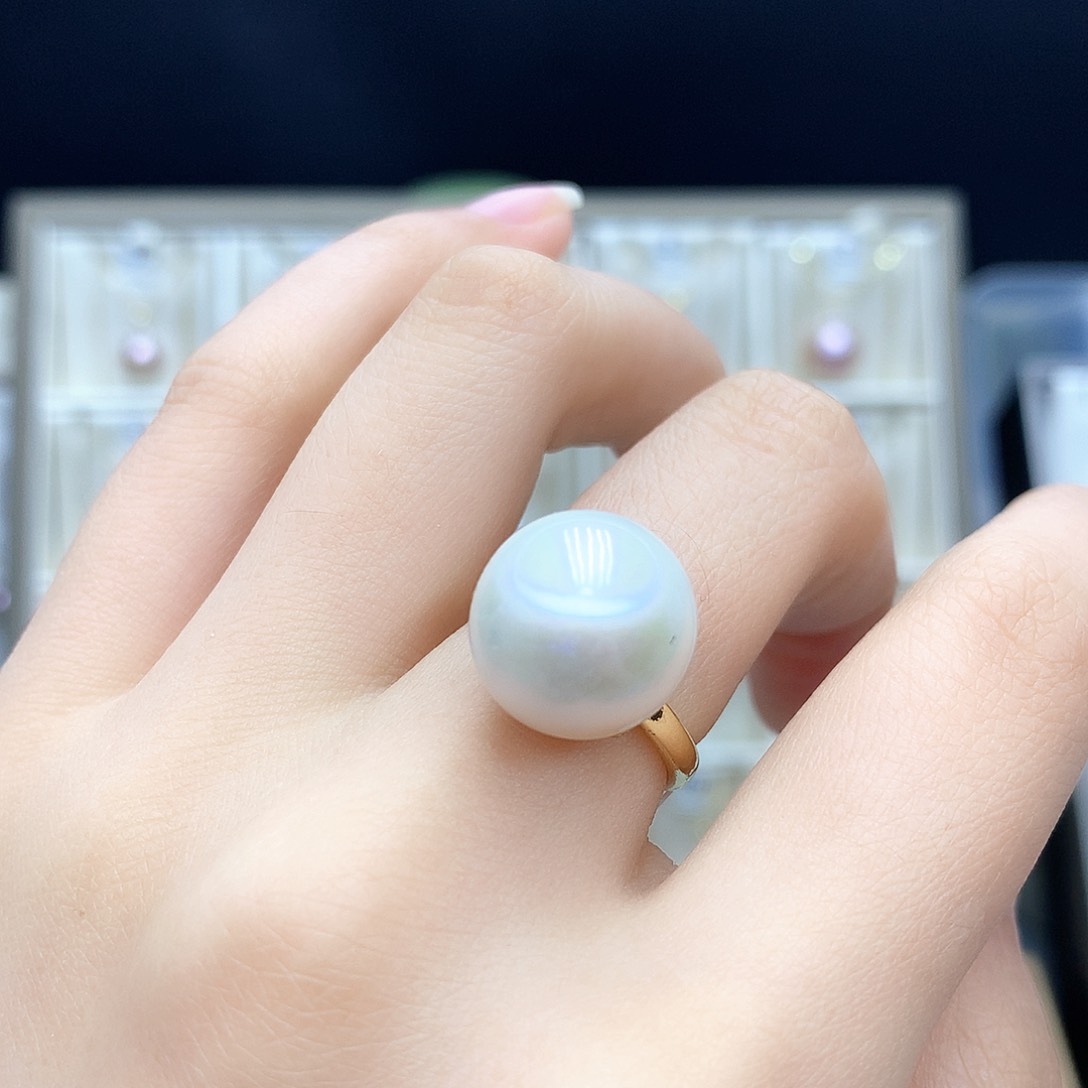 淡水珍珠合金颈饰