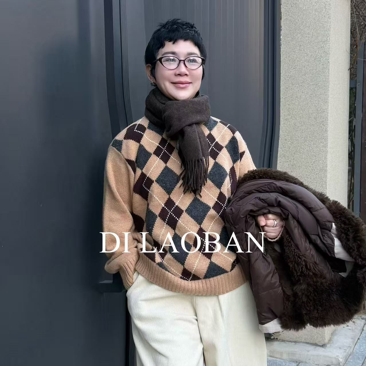 H·G【暖冬之境】1391  新款百搭极简百搭菱格撞色羊毛圆领针织衫