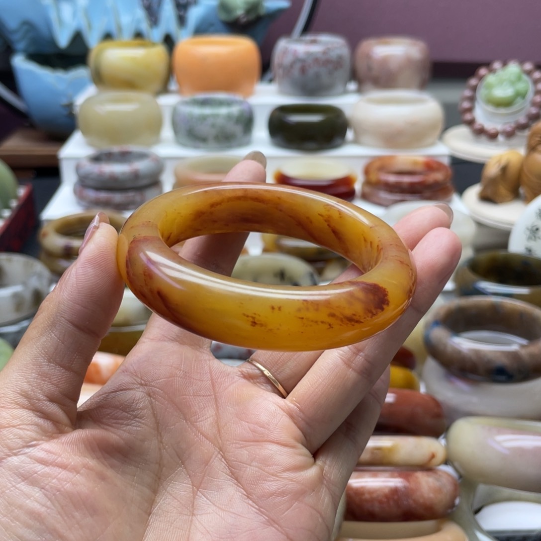 口***星石英岩玉手镯未镶嵌