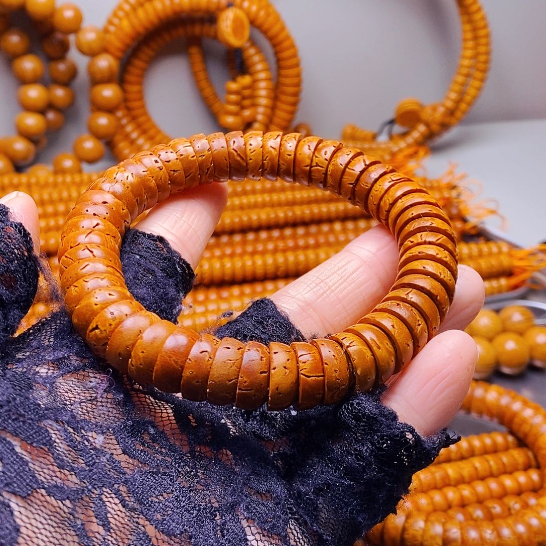 桃核吊坠12加乘6加金饭碗瑕疵28