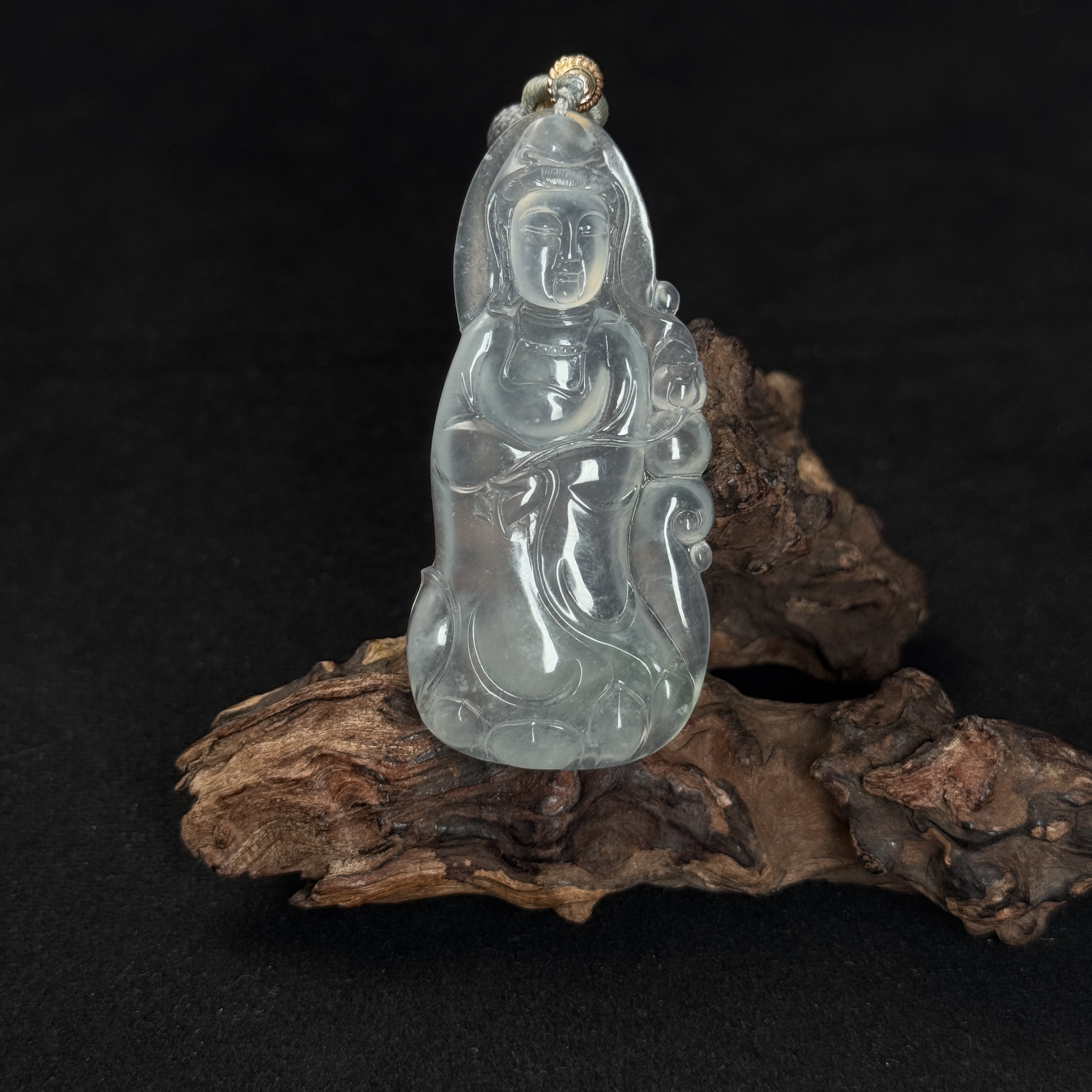 【诚翠拍品第一百零二期午】翡翠97吊坠zxg140001