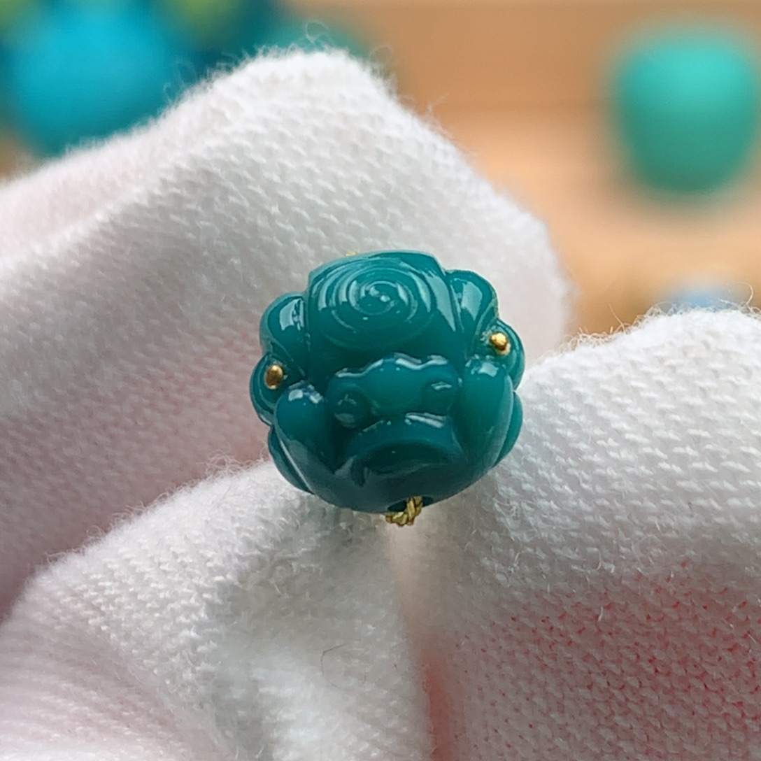 未镶嵌绿松石珠宝奇石