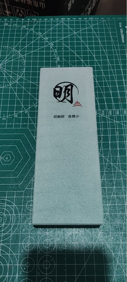绿碳化硅磨刀石，400目开刃、修崩口，下铁快，75以下硬度都可以使用