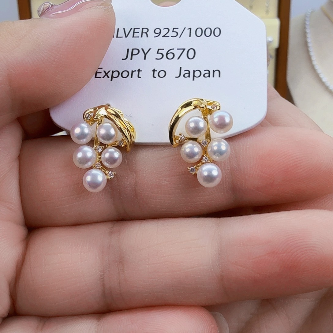 淡水珍珠未镶嵌耳饰