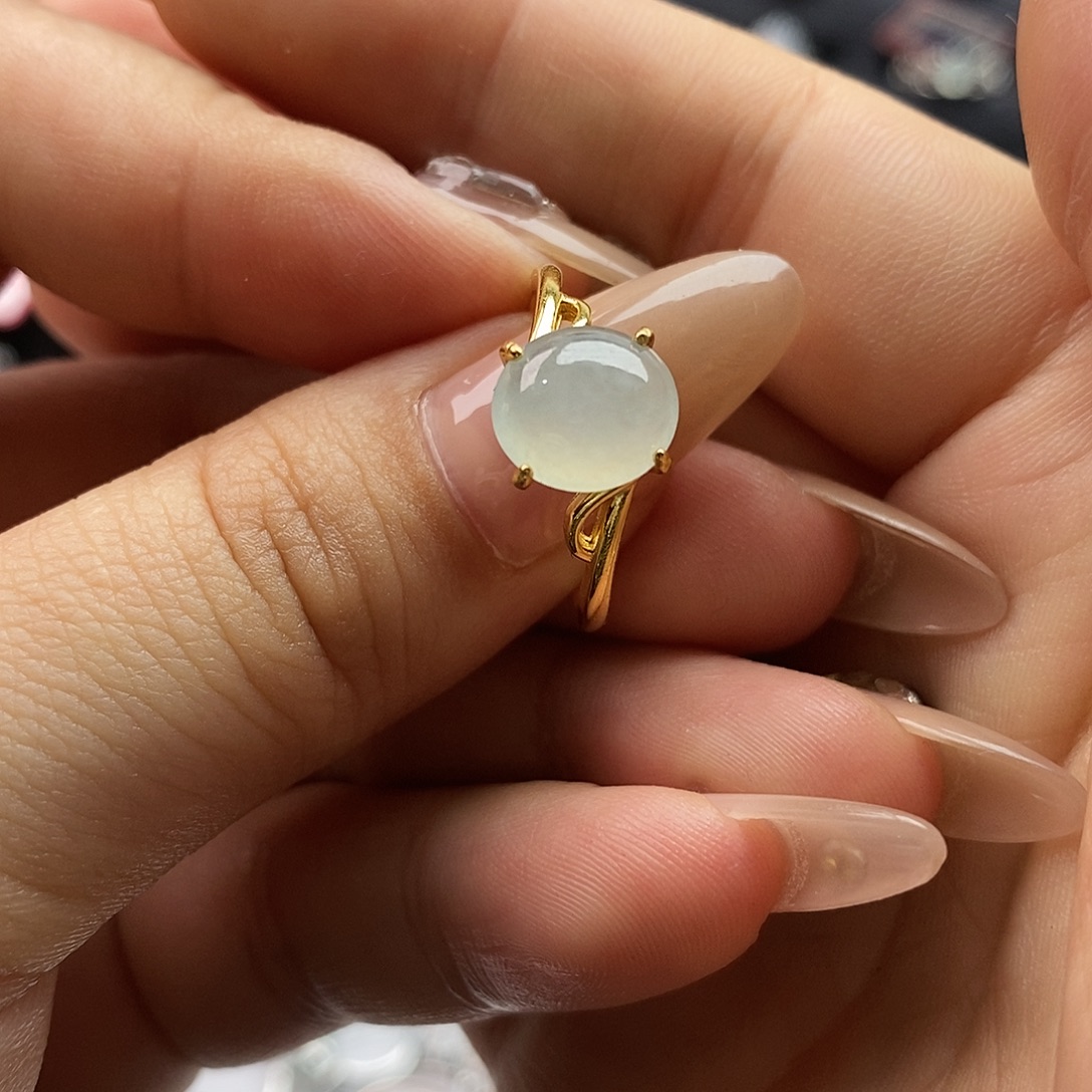 翡翠未镶嵌戒指翡翠