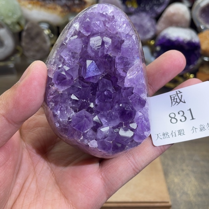 未镶嵌水晶珠宝半成品