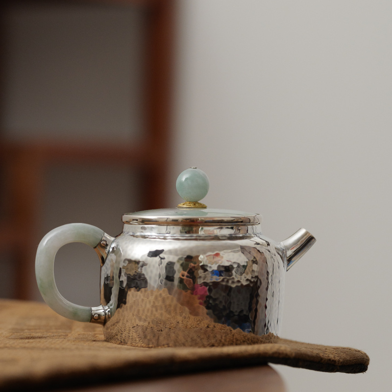 古悦悦翠系列 砡润德钟 纯手工亮面锤纹砡盖德钟泡茶壶约140CC