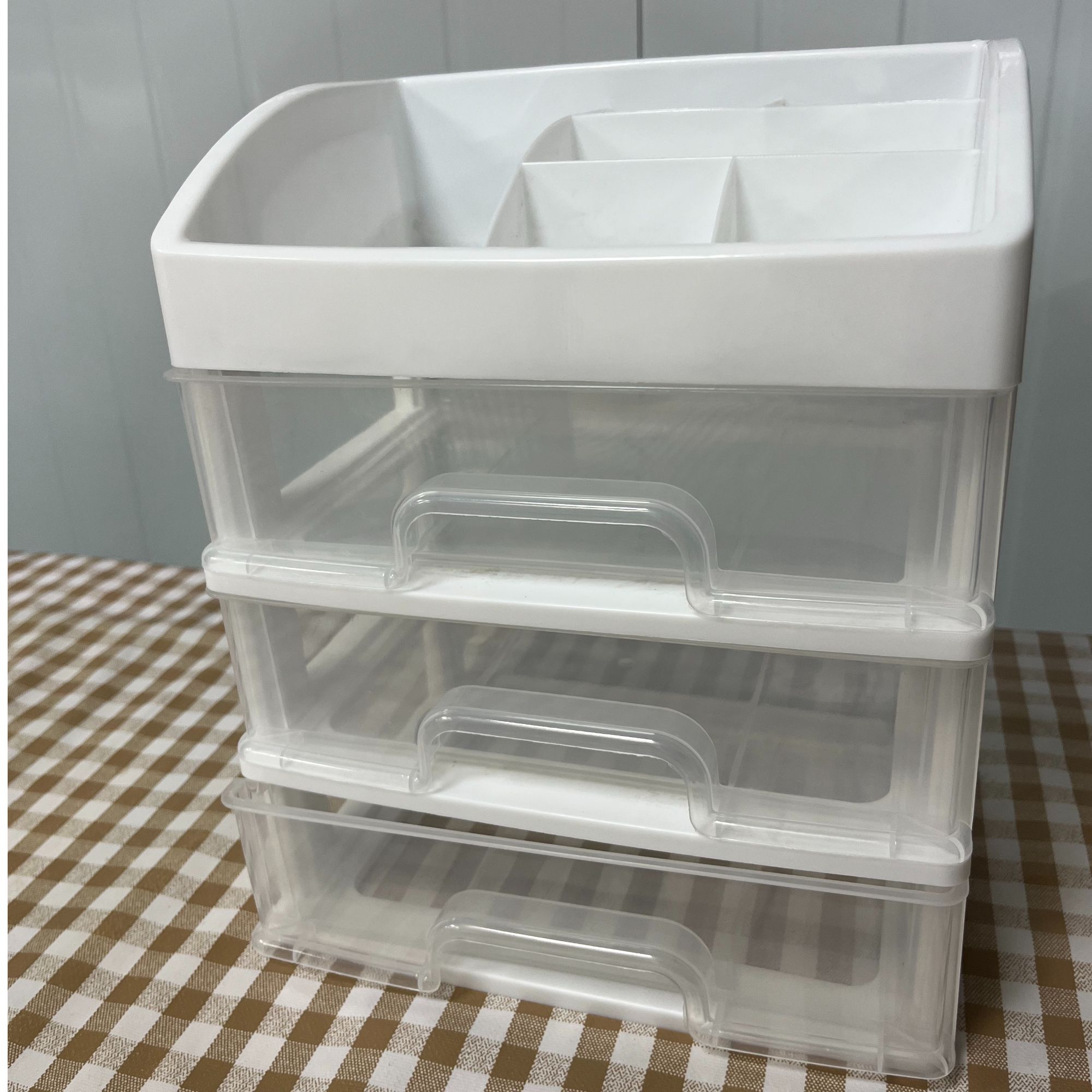 化妆箱带抽屉家用