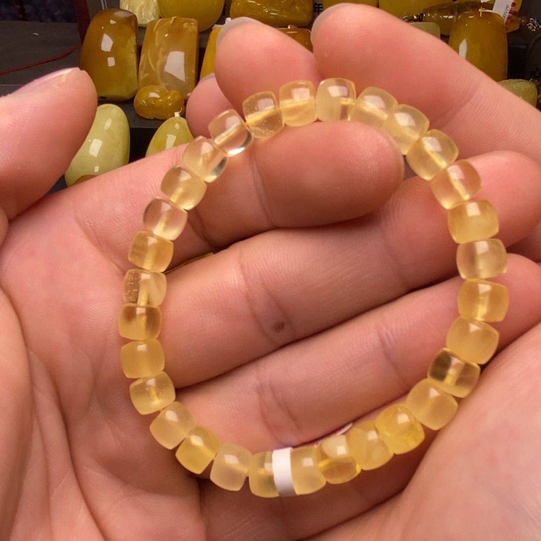 琥珀未镶嵌裸石蜜蜡