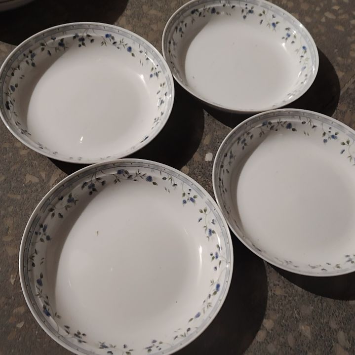 盘陶瓷盘子碗啥都有口径18公分