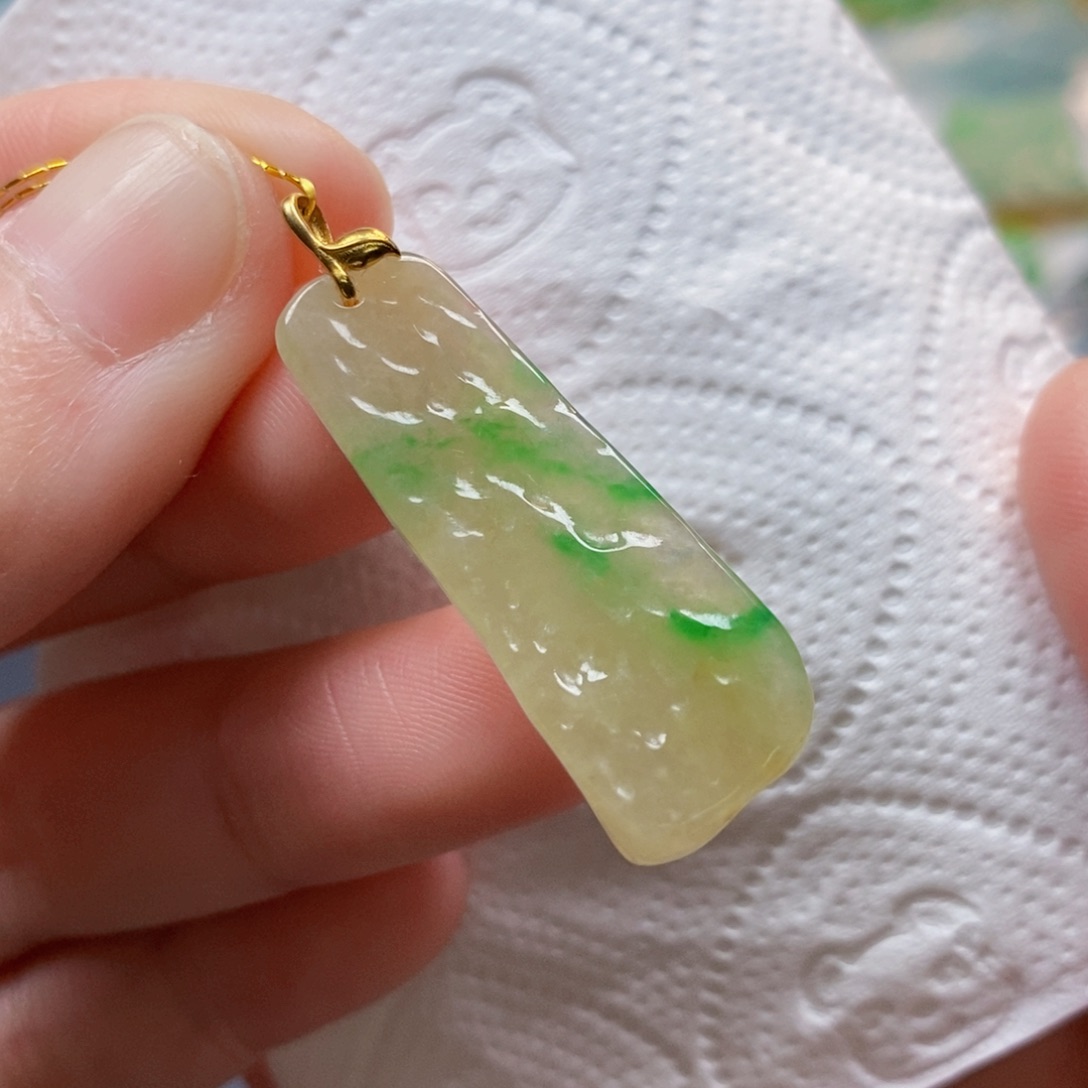【闪购商品】翡翠吊坠(不含链)未镶嵌5252