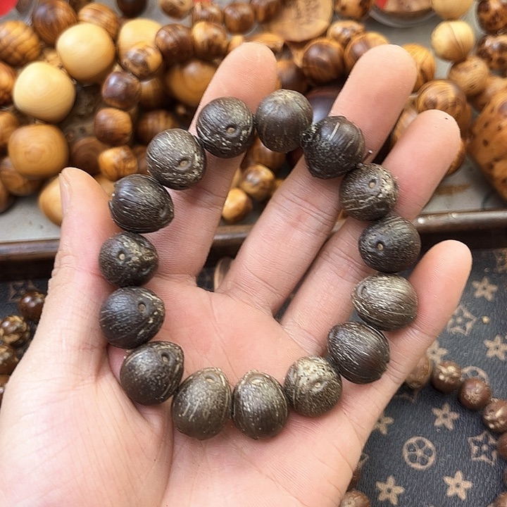 核桃手串/手链原皮紫金鼠