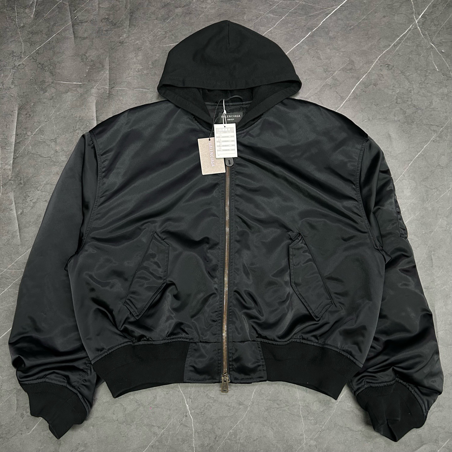 99新 Balenciaga/巴黎世家 os xs码 24款 Bekind 连帽夹棉外套