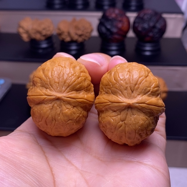 文玩核桃把件瓷娃娃51