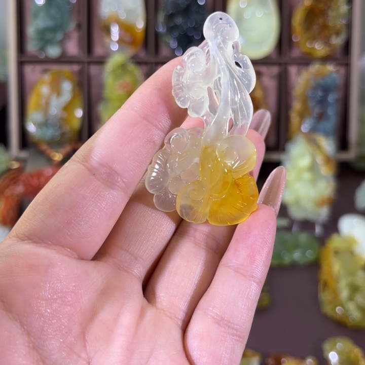 未镶嵌蛇纹石玉颈饰