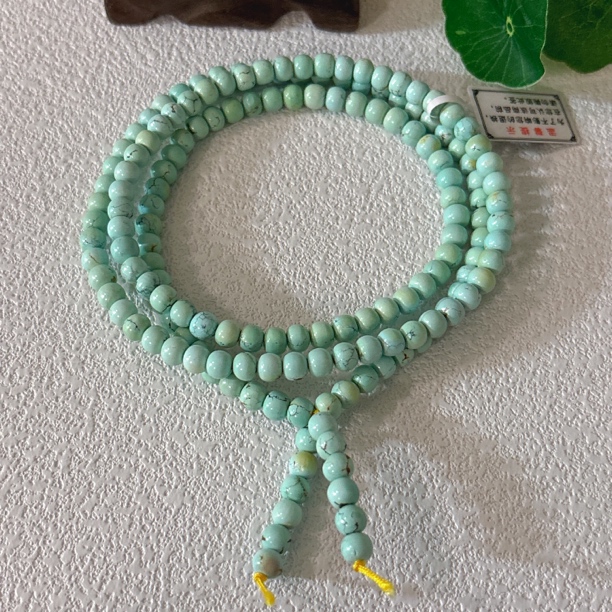 1880天然绿松石老型多圈约5.5mm，重量含签约32.45g，长约70cm