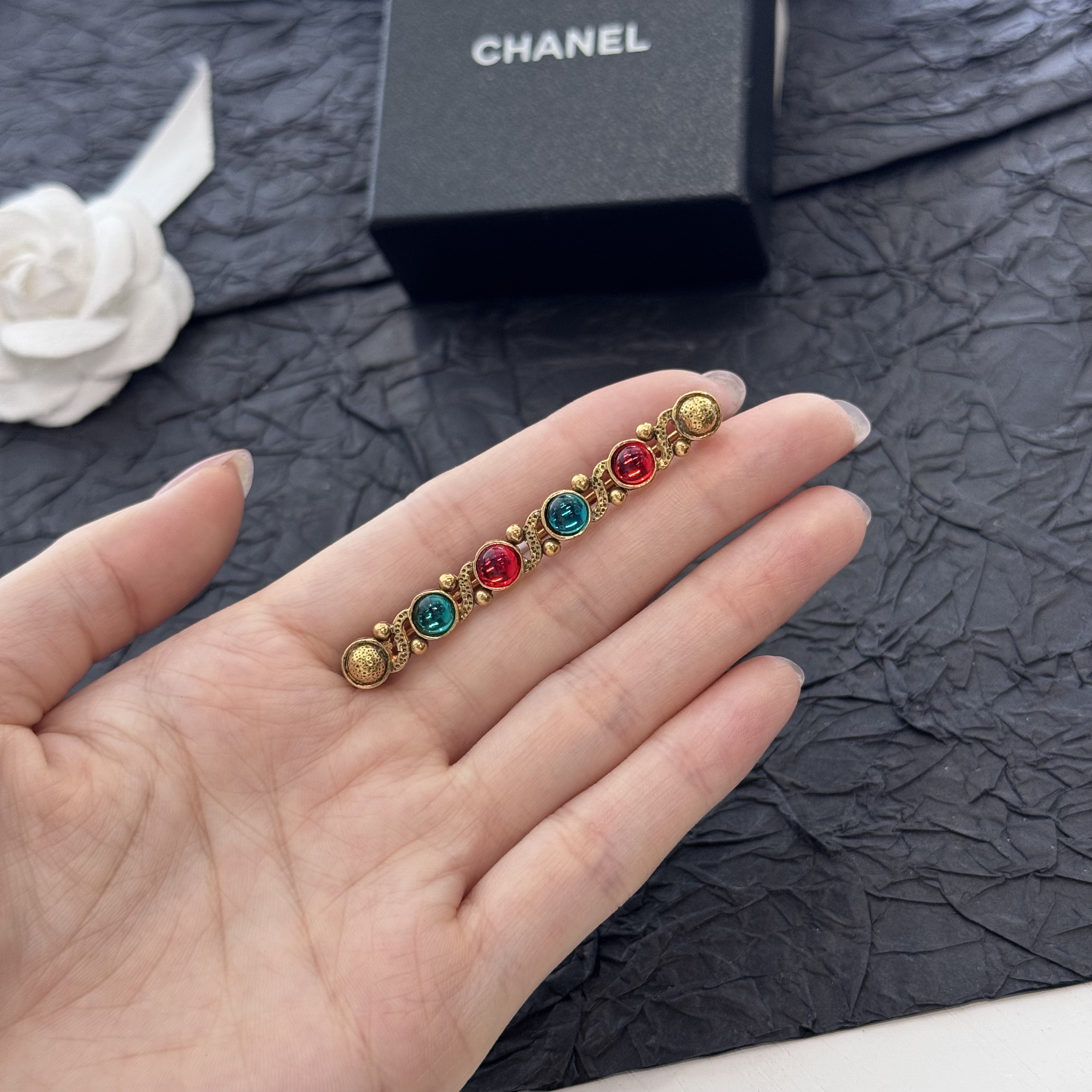 95新 Chanel/香奈儿 香奈儿双色琉璃一字胸针