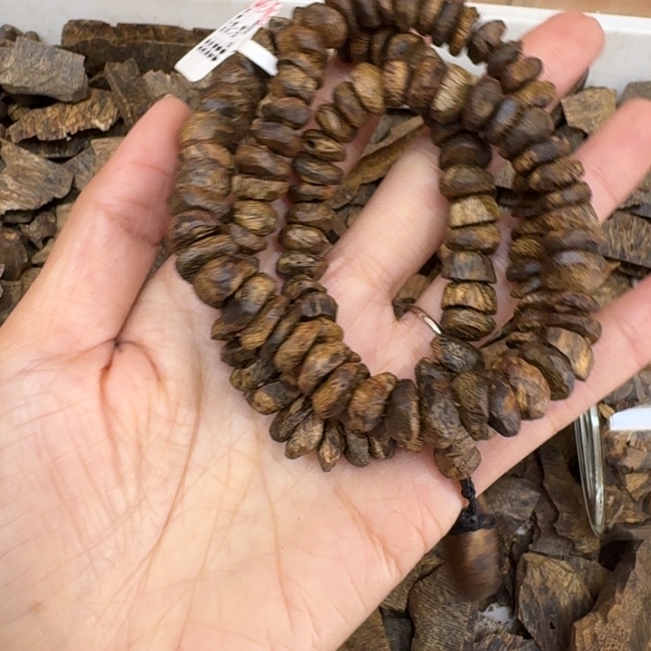 沉香手串树丁高货一条