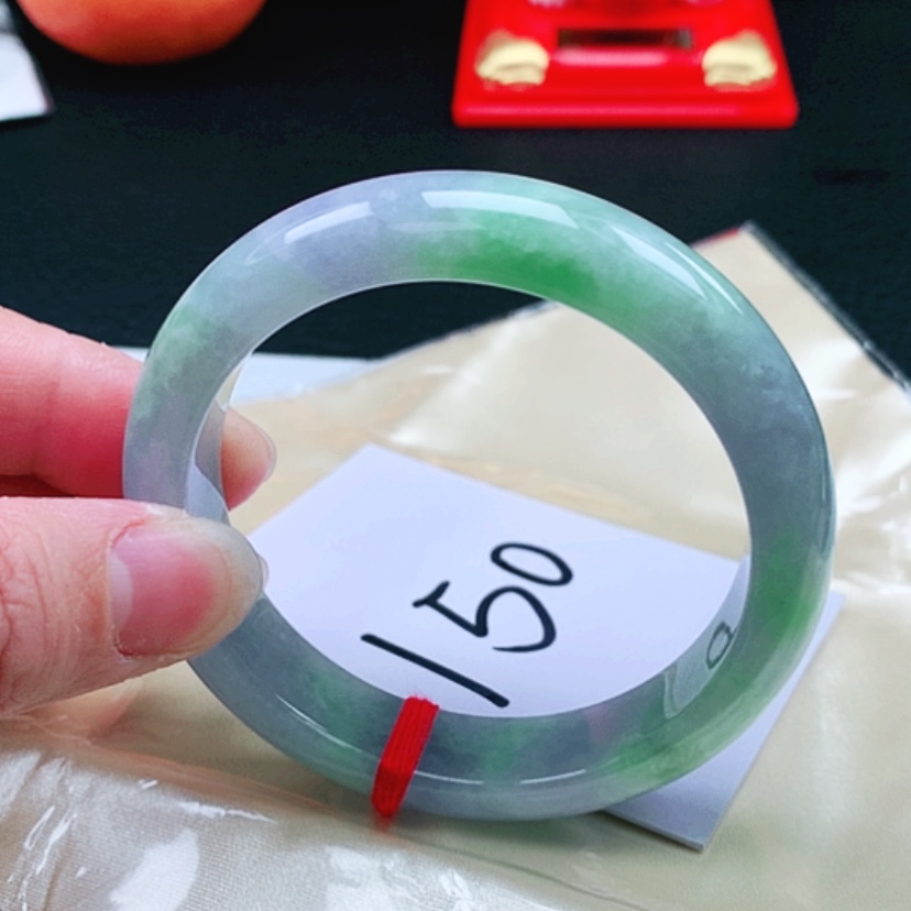 【闪购商品】翡翠手镯未镶嵌58圈