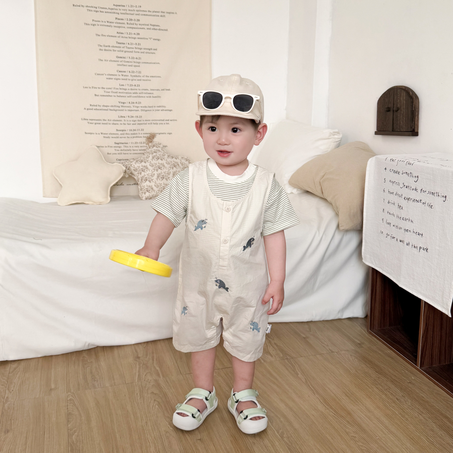 男童背带套装2025夏季新款儿童洋气背带条纹短袖分体两件装