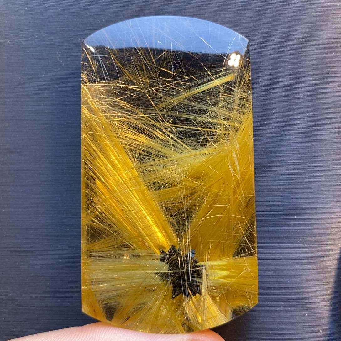 未镶嵌颈饰水晶钛晶花无事牌