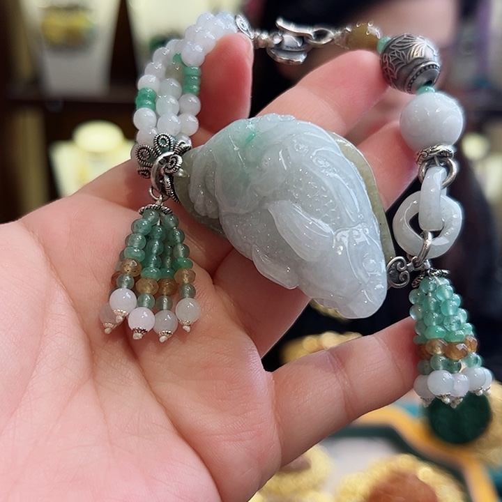 翡翠手链未镶嵌古风