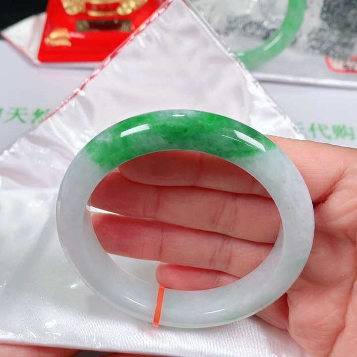 未镶嵌手镯翡翠暖****喜   编号DH1205 正圈56