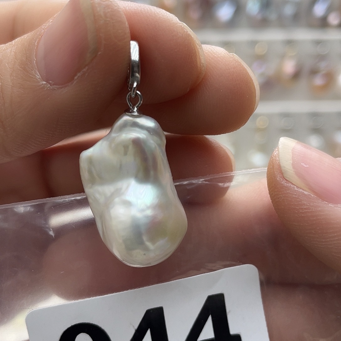 淡水珍珠颈饰未镶嵌