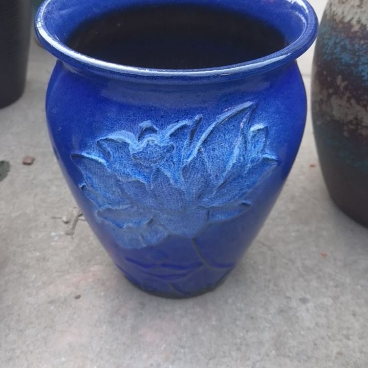 红陶口20高27瑕疵底裂