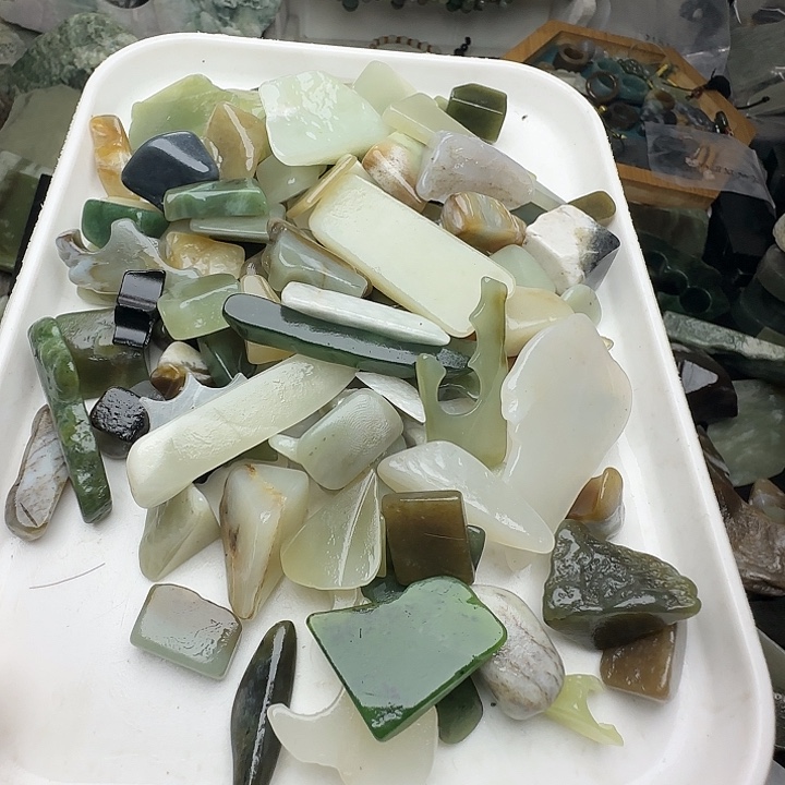 和田玉（糖玉）未镶嵌珠宝半成品