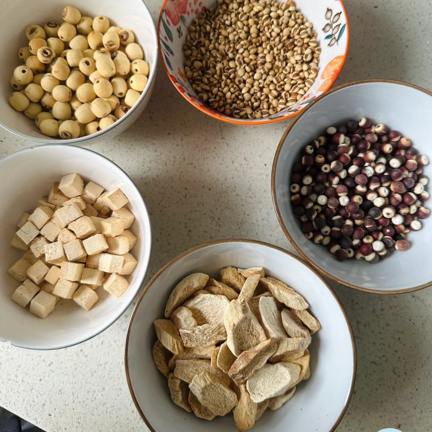 道地产地原材料，无硫熏蒸，古法工艺，四神汤五行散组方，煮水打豆浆