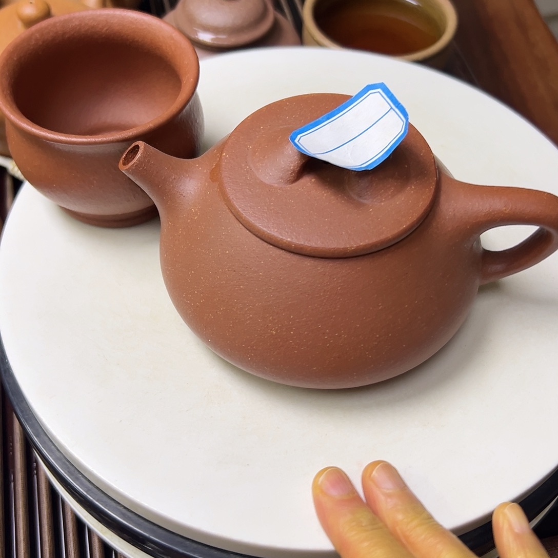 段泥茶壶紫砂壶等传统艺术形式和现代艺术