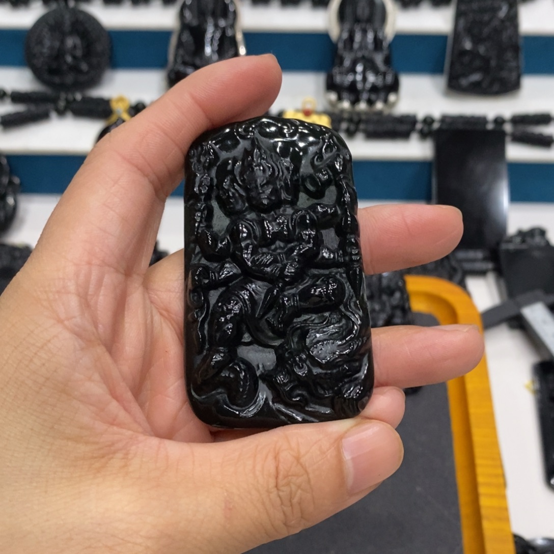 神***速蛇纹石玉未镶嵌吊坠