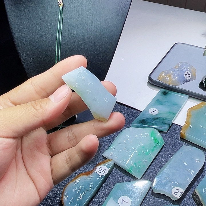 未镶嵌定制翡翠缅甸翡翠