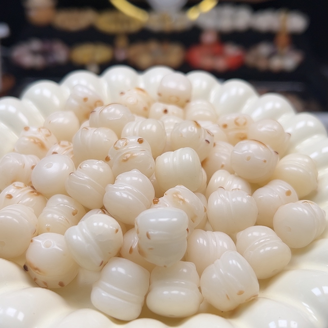 菩提根/象牙果手串瑕疵卡16左右炭烧招财猫20颗