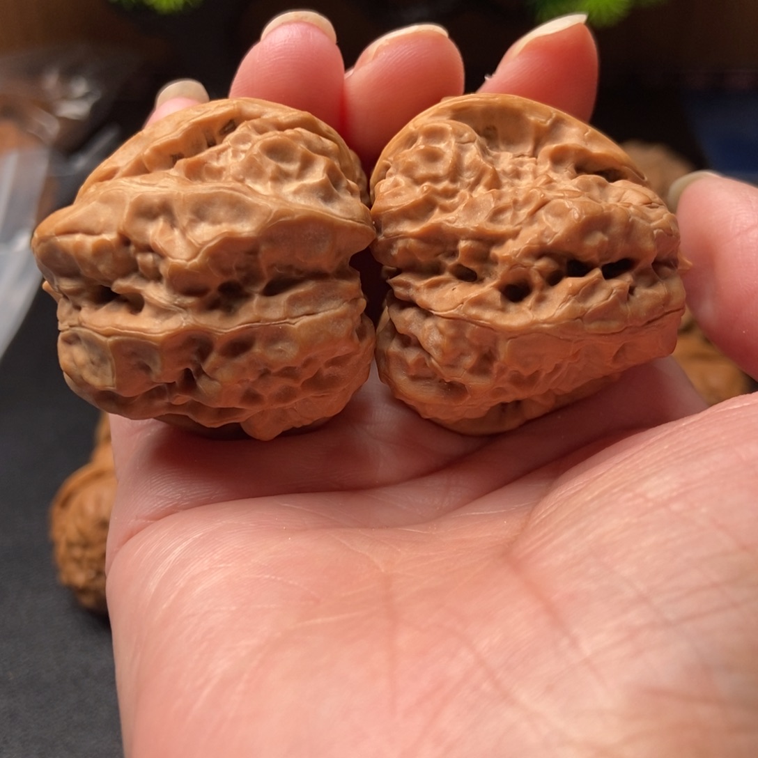 A***叔把件文玩核桃蛤蟆头