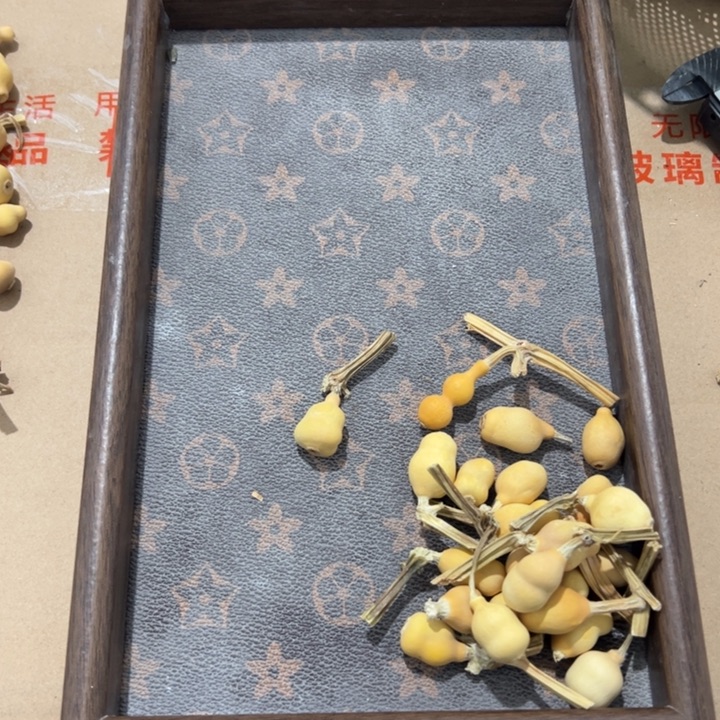 多***¥草里金草里金草里金
