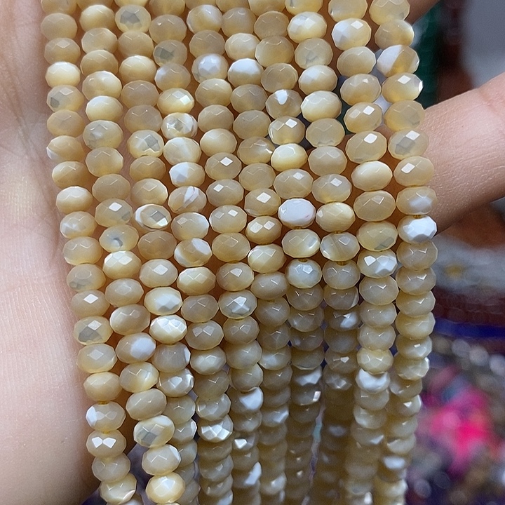 玛瑙/玉髓未镶嵌珠宝半成品天然黄碟贝切面车轮卡4mm一条