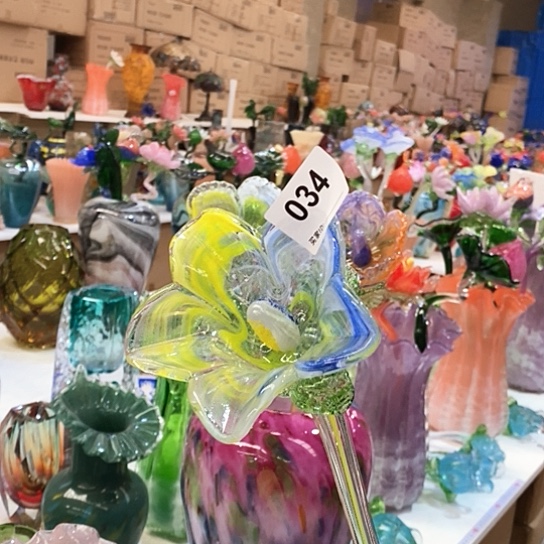 琉璃花瓶高48厘米宽6厘米