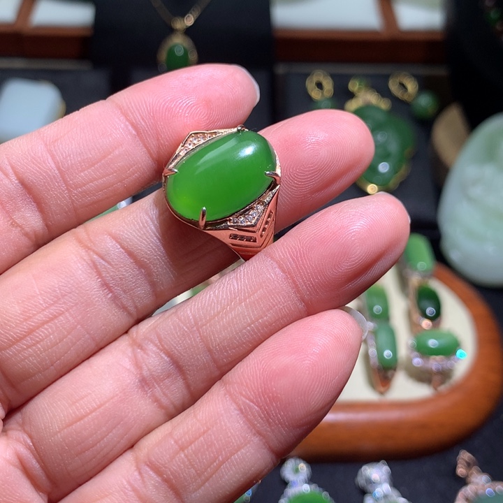 和田玉戒指银S925镶嵌狼*叔