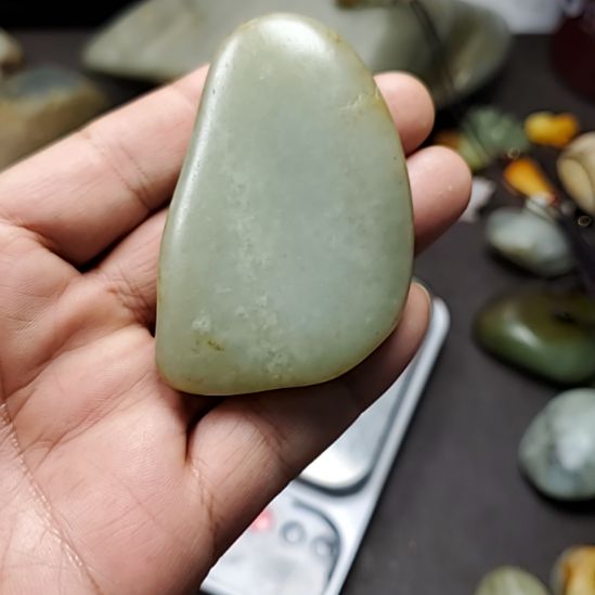 和田玉（糖玉）未镶嵌挂件