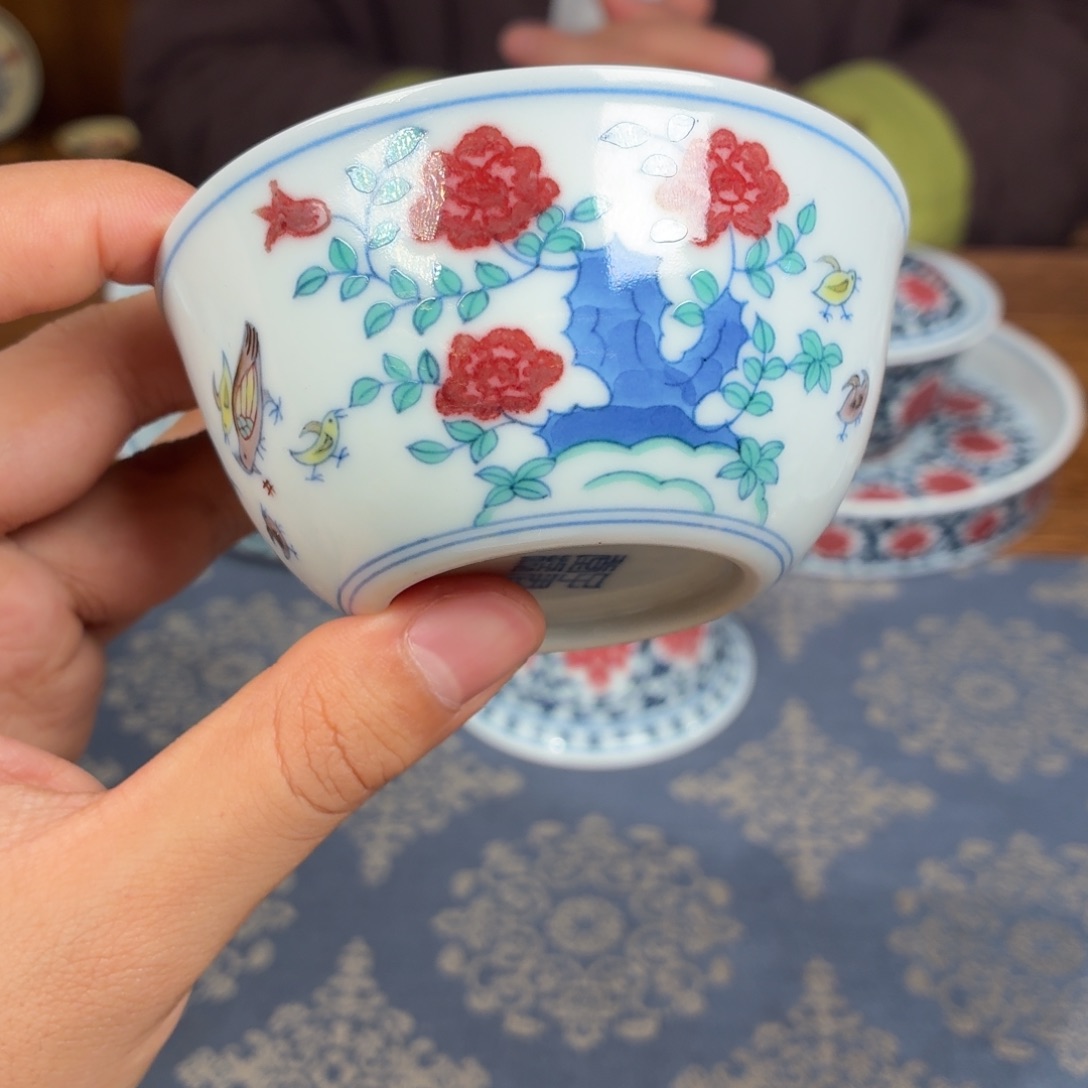 瓷杯子瓷姑娘景德镇陶瓷艺术