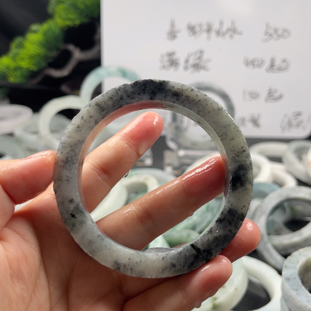 定制翡翠手镯定制未镶嵌